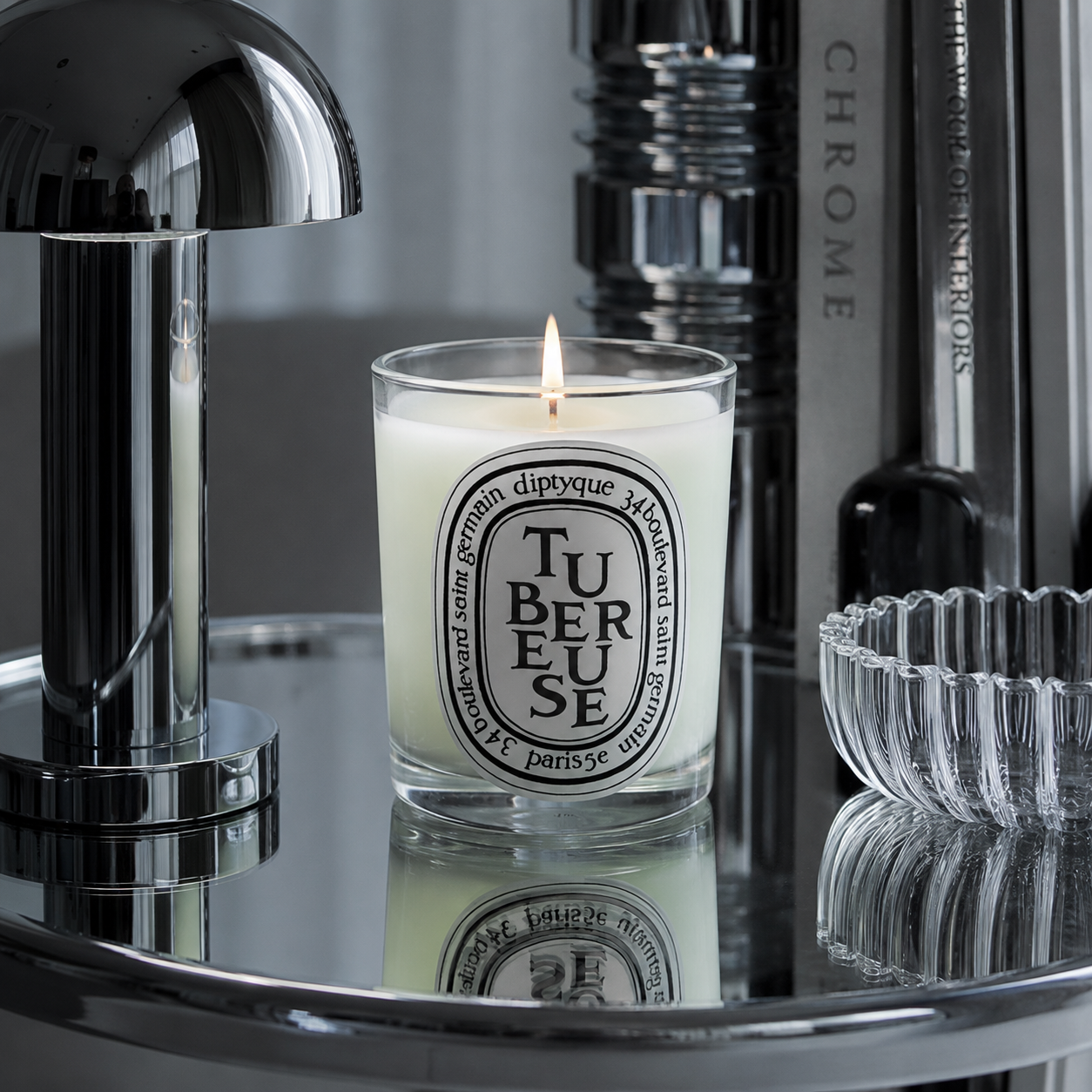The Parisian Candle